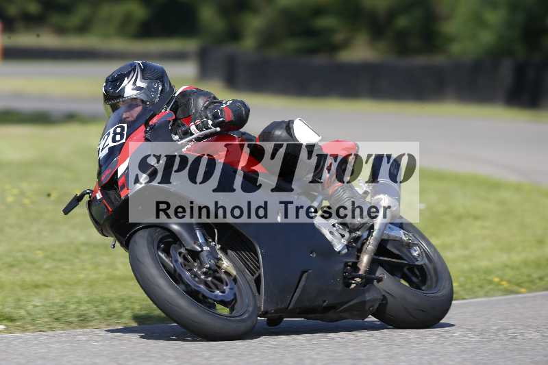 /44 09.08.2025 Plüss Moto Sport ADR/Einsteiger/528